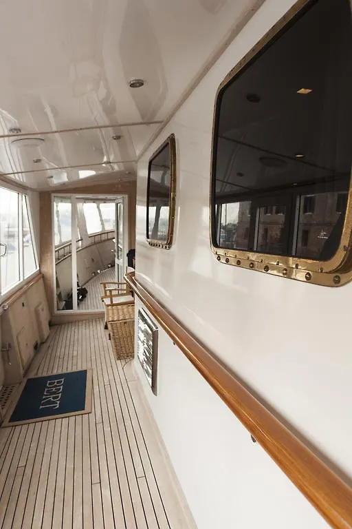 Botel Yacht Bert Venezia