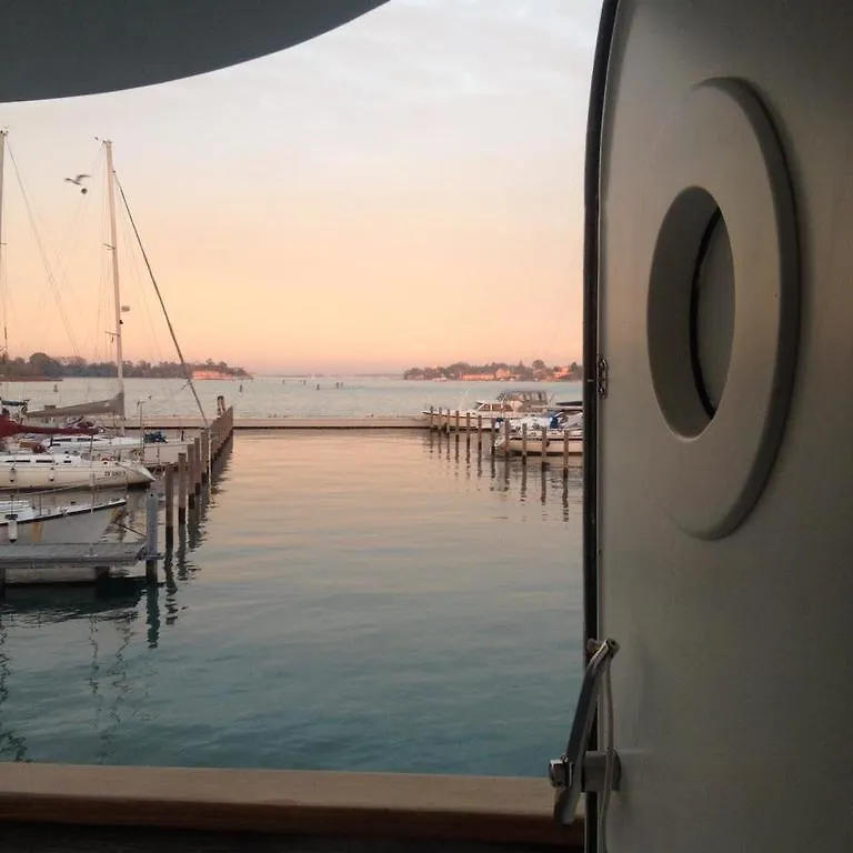 Yacht Bert Venezia Venice