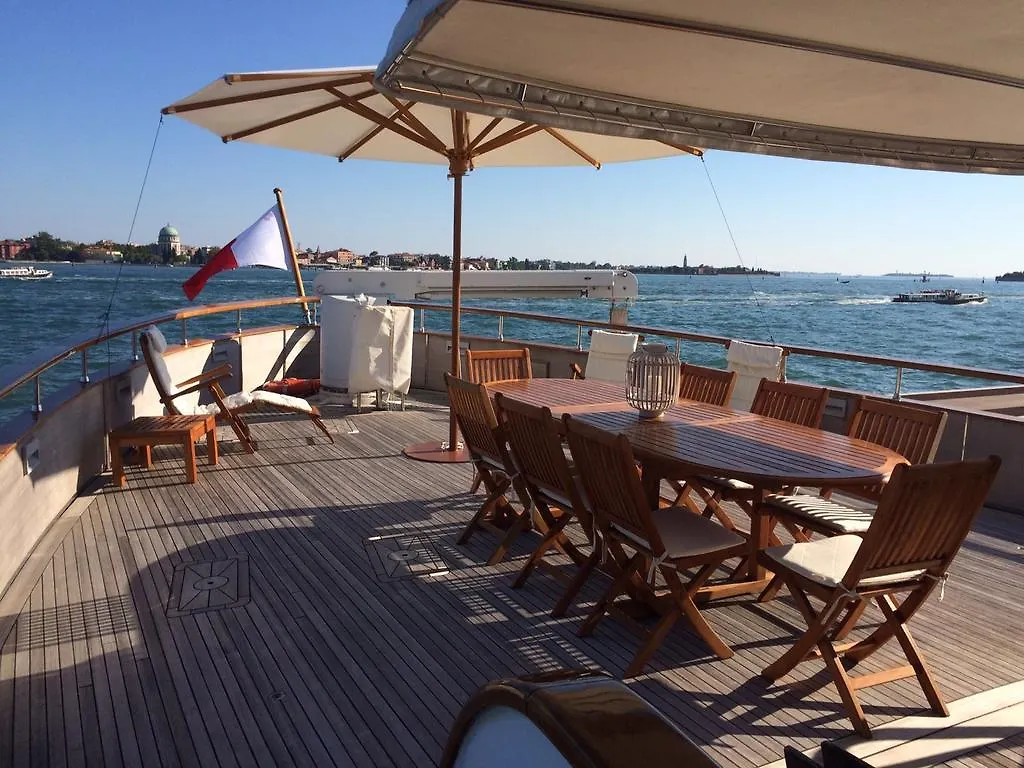 Yacht Bert Venezia Italy